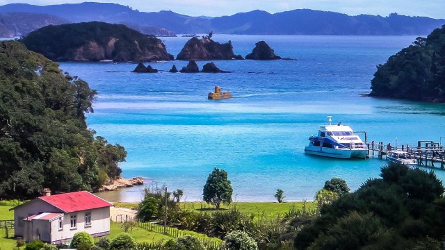 Bay of Islands scnery PD
