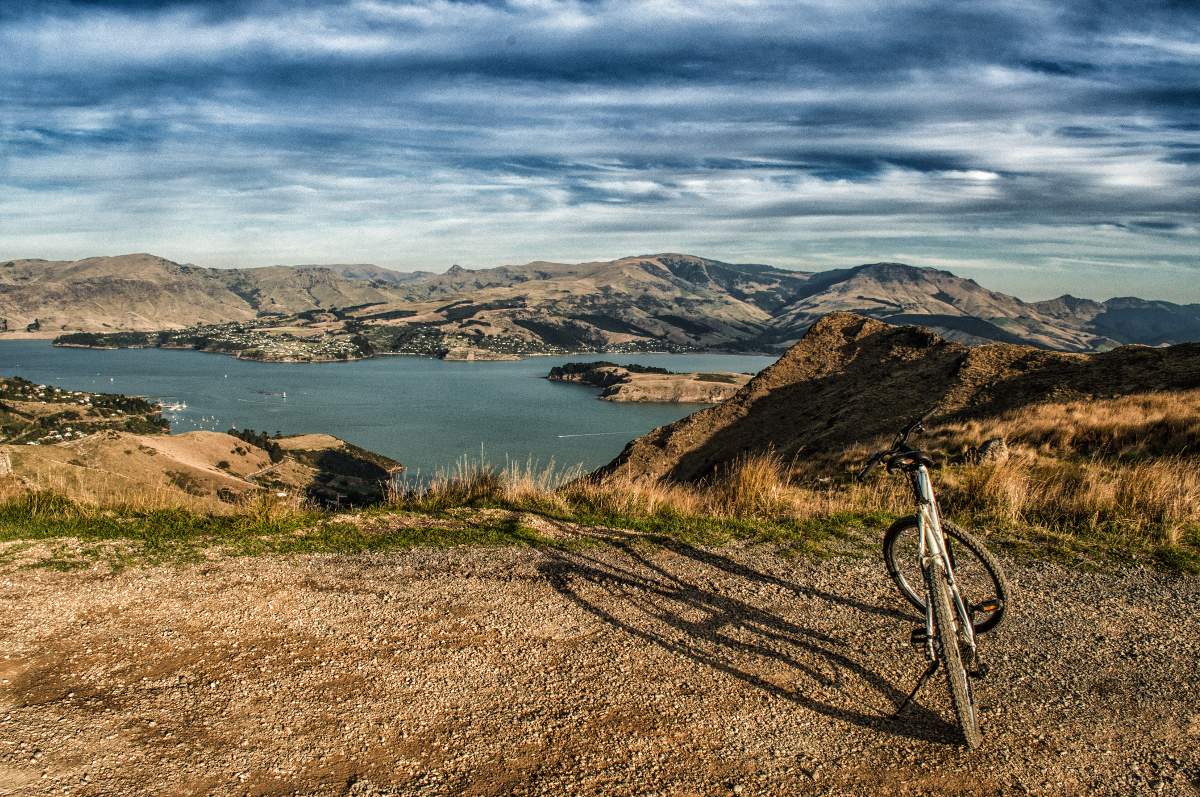 Panoramic views on your NZ cycling trip - Xu Wang CC BY-NC 2.0