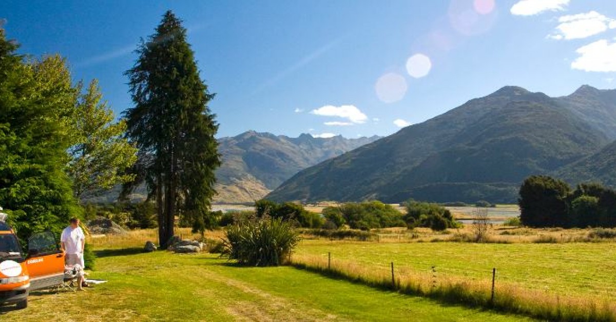 Is Spring the Best Season for a Road Trip in New Zealand? Yes! We'll