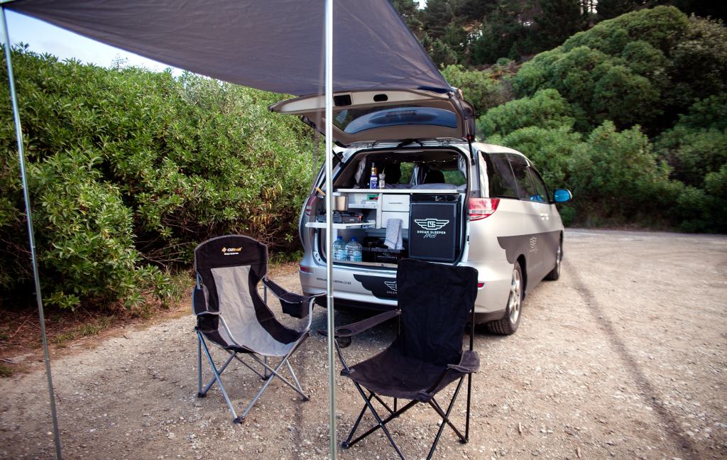 Create a big covered outdoor space with the sunshade (an optional accessory)