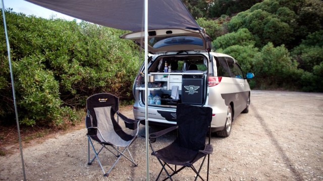 Dream Sleeper Mini sunshade set up